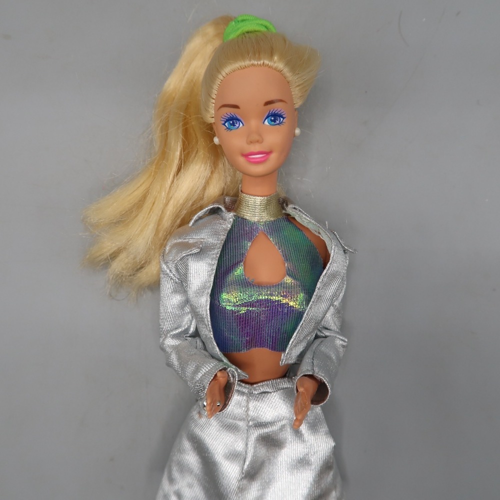 1990 Party Sensation Barbie Doll Silver outfit 90s Toy Blonde Blue Eyes